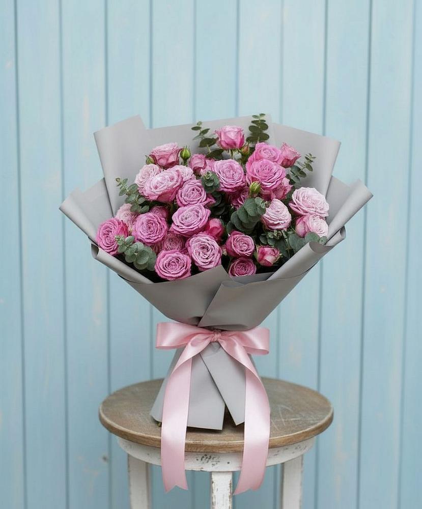 Букет цветов из: Розы в Баклановской Ставропольского края