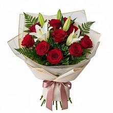 Букет цветов из:  Лилии и Розы в Баклановской Ставропольского края