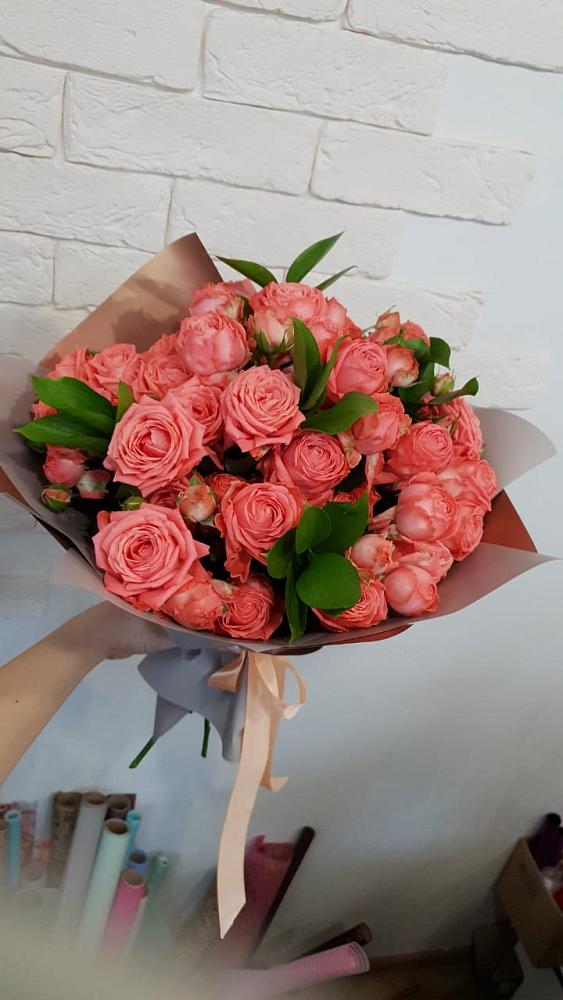 Букет цветов из: Розы в Баклановской Ставропольского края