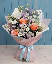 Букет цветов из:  Лизиантусы, Розы, Альстромерии и Гипсофила #REPLACE_PRED# Баклановской Ставропольского края