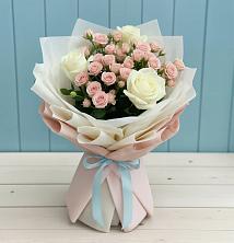 Букет цветов из:  Розы в Баклановской Ставропольского края