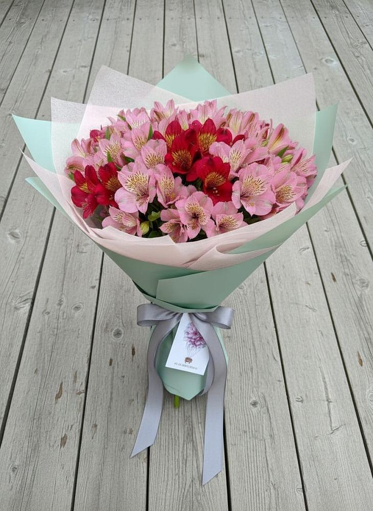 Букет цветов из: Альстромерии в Баклановской Ставропольского края