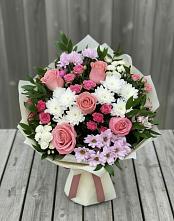 Букет цветов из:  Альстромерии, Гвоздики, Розы и Хризантемы в Баклановской Ставропольского края