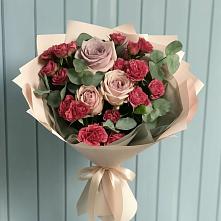 Букет цветов из:  Гвоздики и Розы в Баклановской Ставропольского края