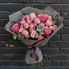 Букет цветов из:  Розы в Баклановской Ставропольского края